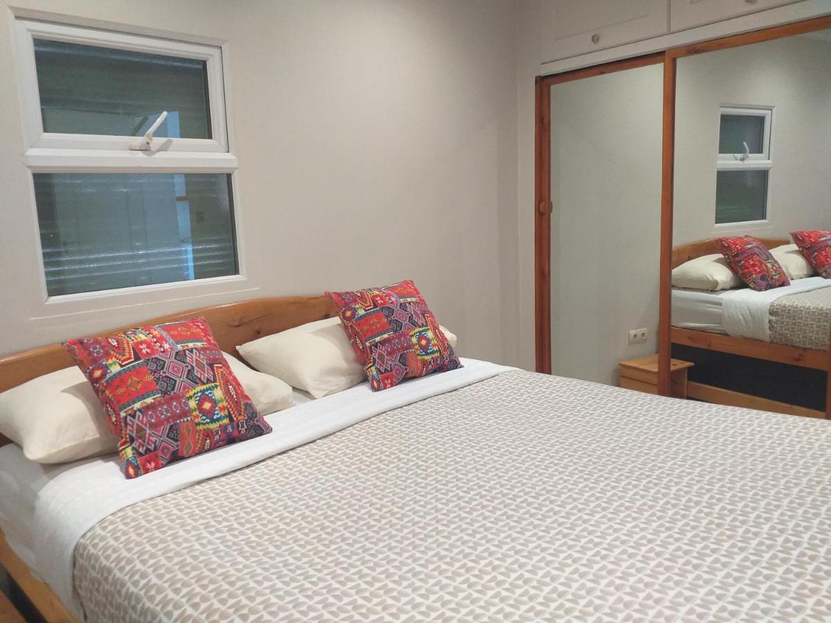Malaga Ensuites City Centre Dış mekan fotoğraf
